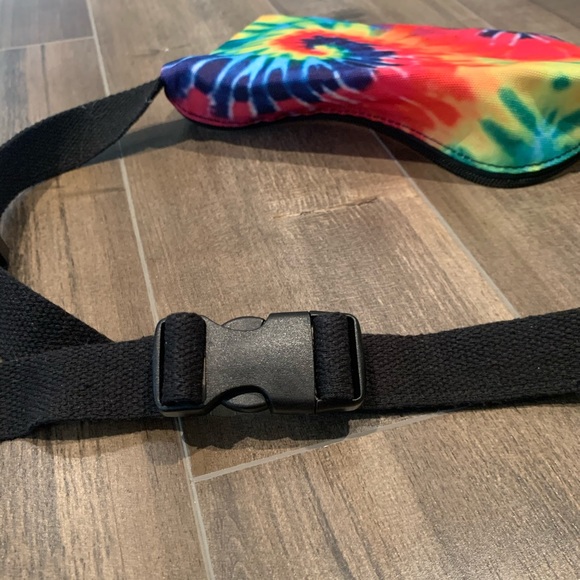 Rainbow Tie Dye Print Fanny Pack Waist Bag - Picture 6 of 10